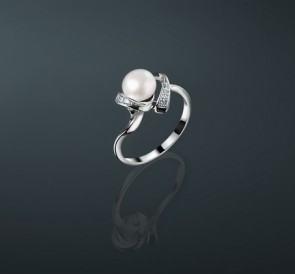 Серебряное кольцо с жемчугом к-210725: белый пресноводный жемчуг, серебро 925°