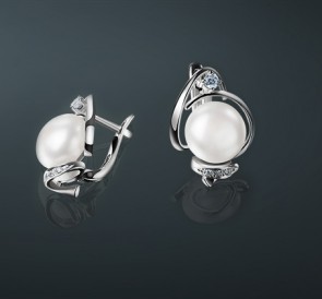 Серебряные серьги с жемчугом фианиты с-221020: белый пресноводный жемчуг, серебро 925° Серебряные серьги с жемчугом фианиты с-221020: белый пресноводный жемчуг, серебро 925°