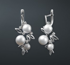 Серебряные серьги с жемчугом фианиты с-230802: белый пресноводный жемчуг, серебро 925° Серебряные серьги с жемчугом фианиты с-230802: белый пресноводный жемчуг, серебро 925°