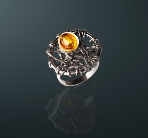 Кольцо с янтарем янтарь к-71131059: золотистый жемчуг, серебро 925°
