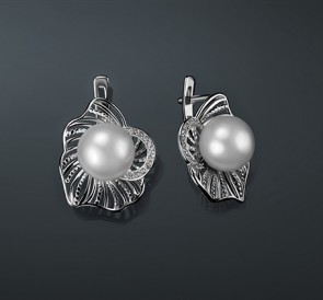 Серебряные серьги с жемчугом фианиты с-230828: белый пресноводный жемчуг, серебро 925° Серебряные серьги с жемчугом фианиты с-230828: белый пресноводный жемчуг, серебро 925°
